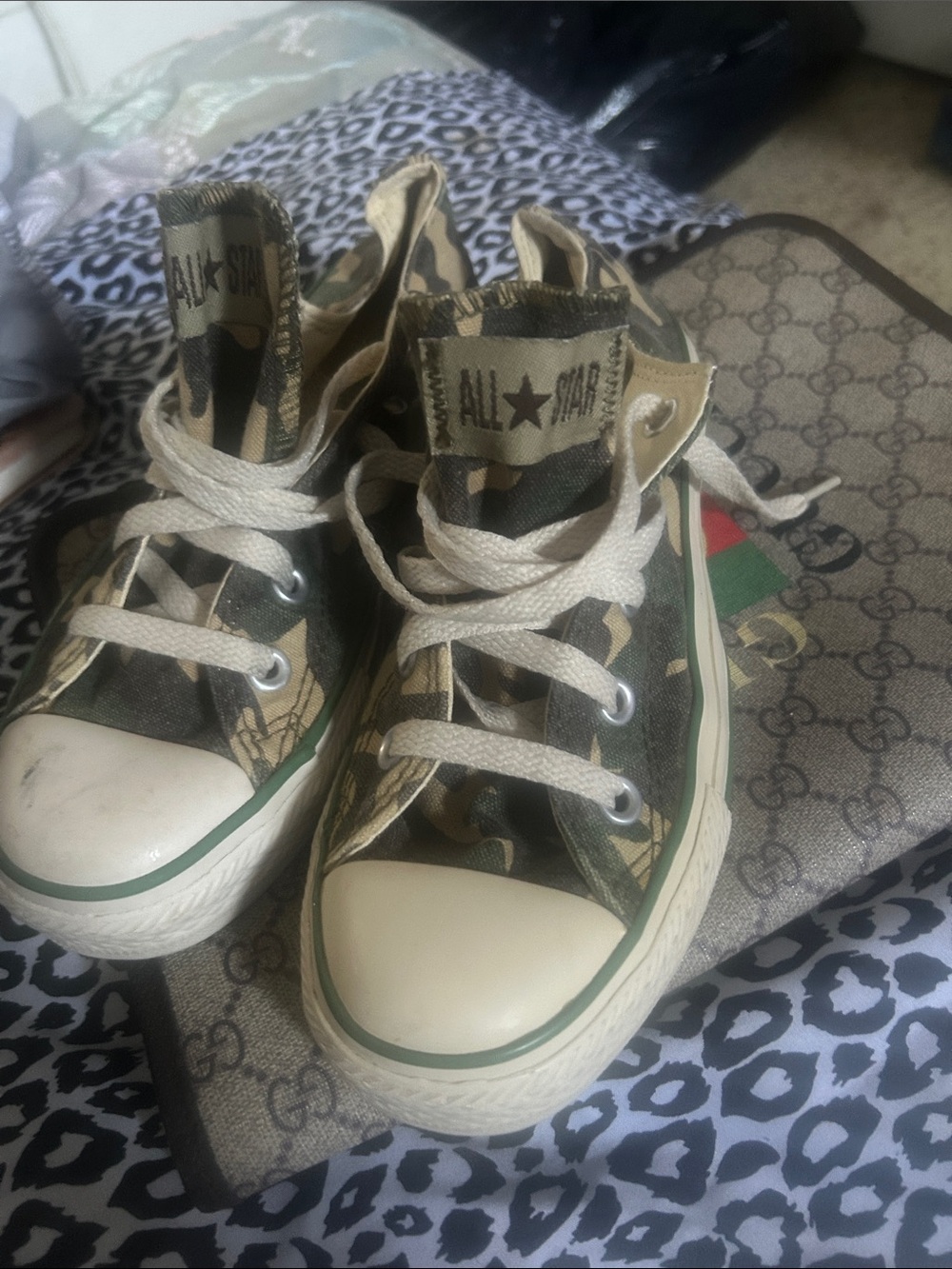 Converse Kids Camo Low-Top Sneakers in Green and Beige